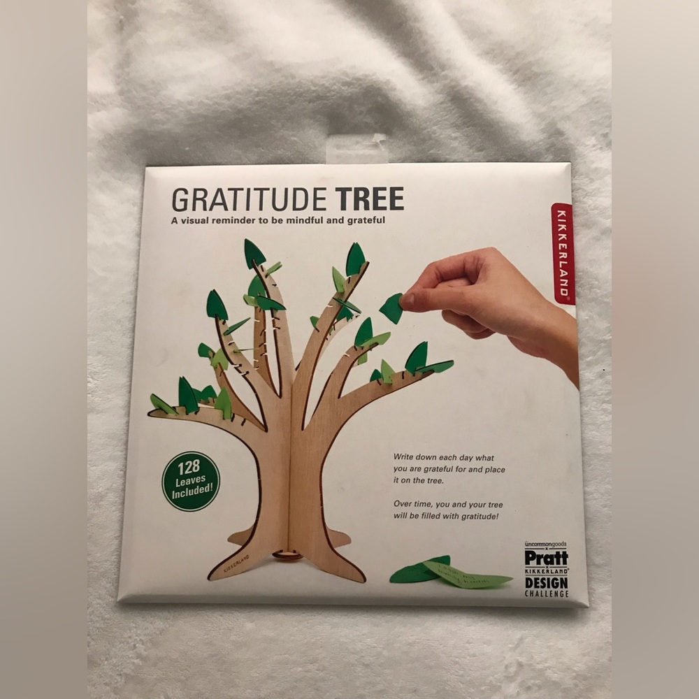 Gratitude tree by Kikkerland